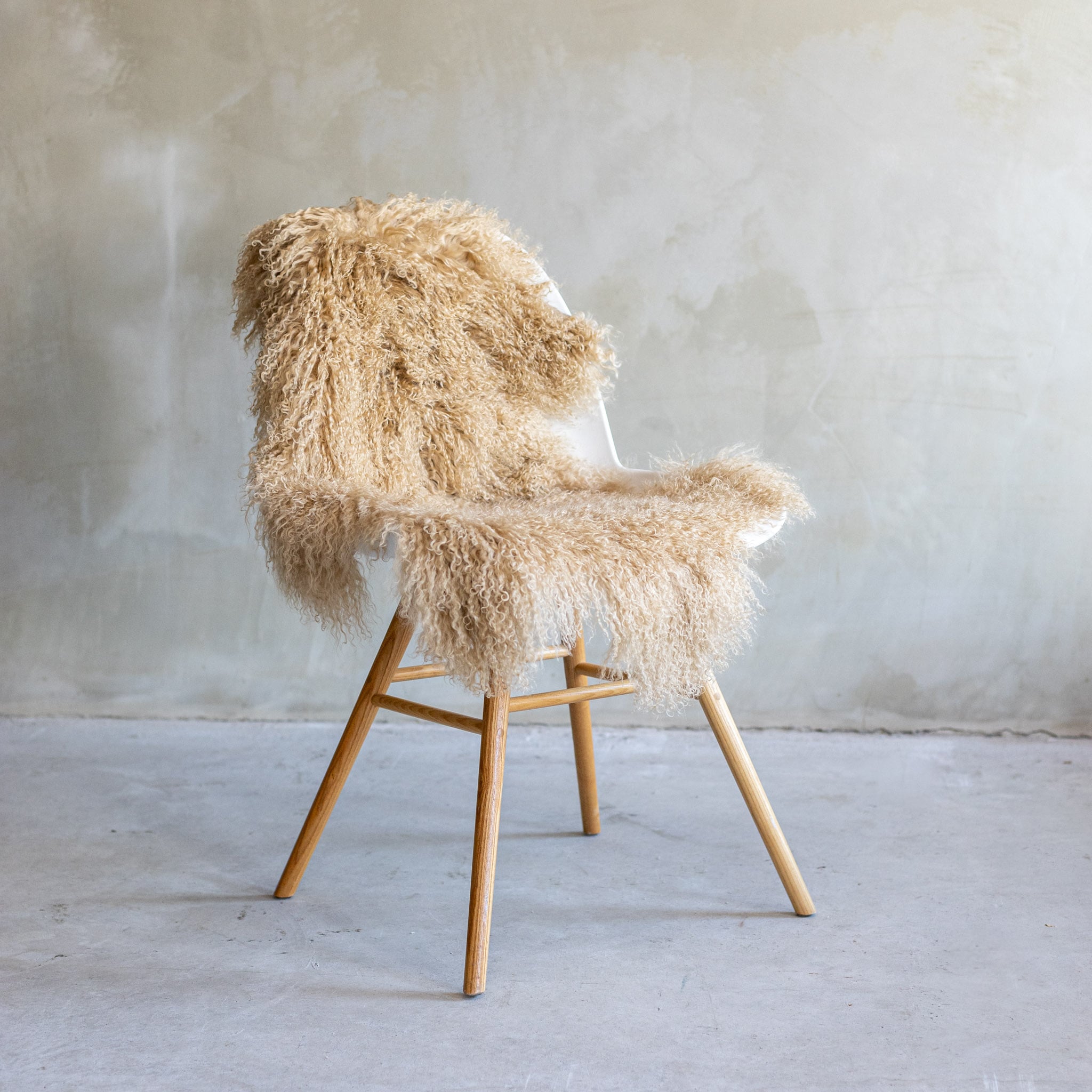 VAN BUREN | TIBET SCHAPENVACHT | CAMEL 90-110 x 60 CM