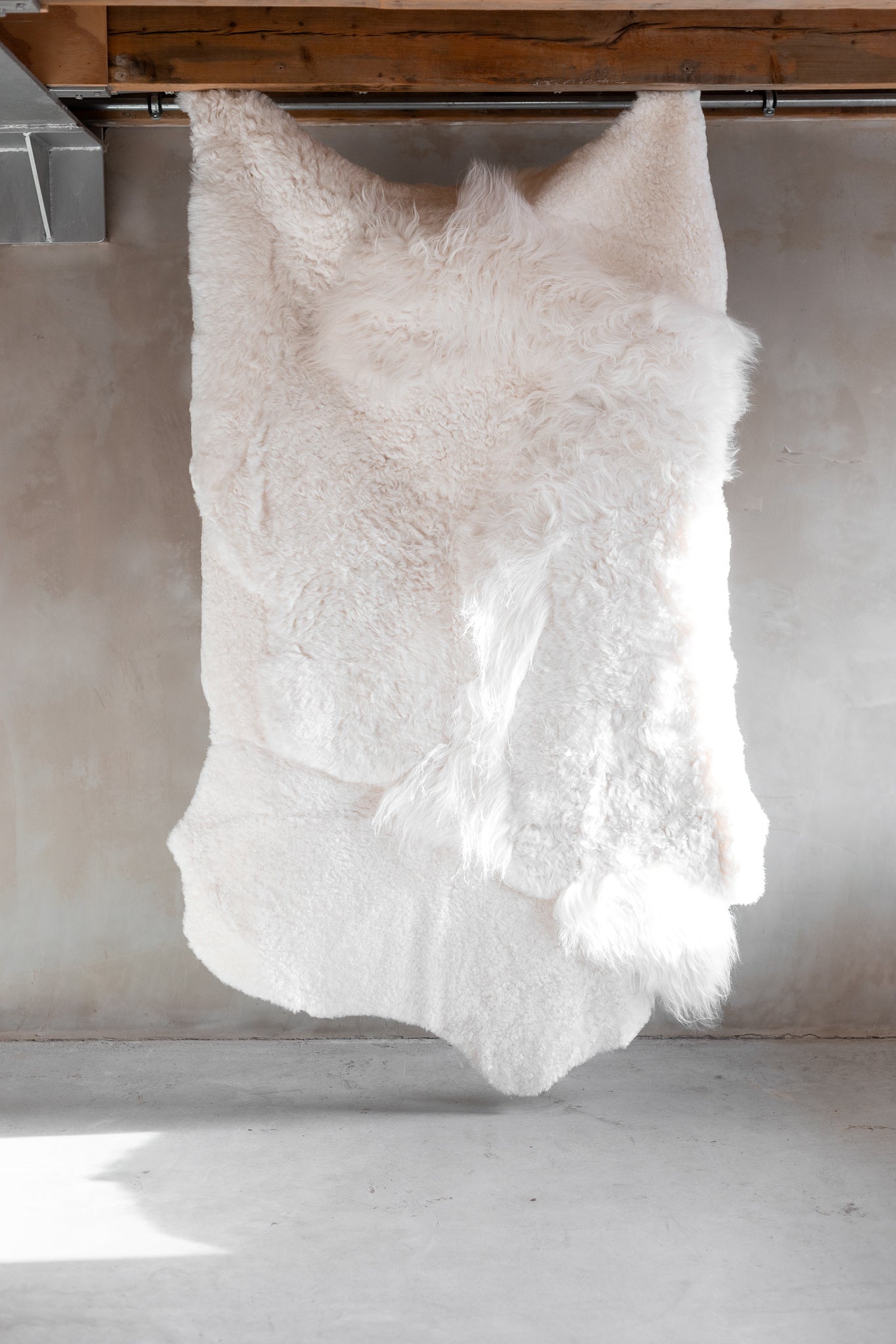 VAN BUREN | MELANGE SCHAPENVACHT KARPET | WIT 180 x 120 CM