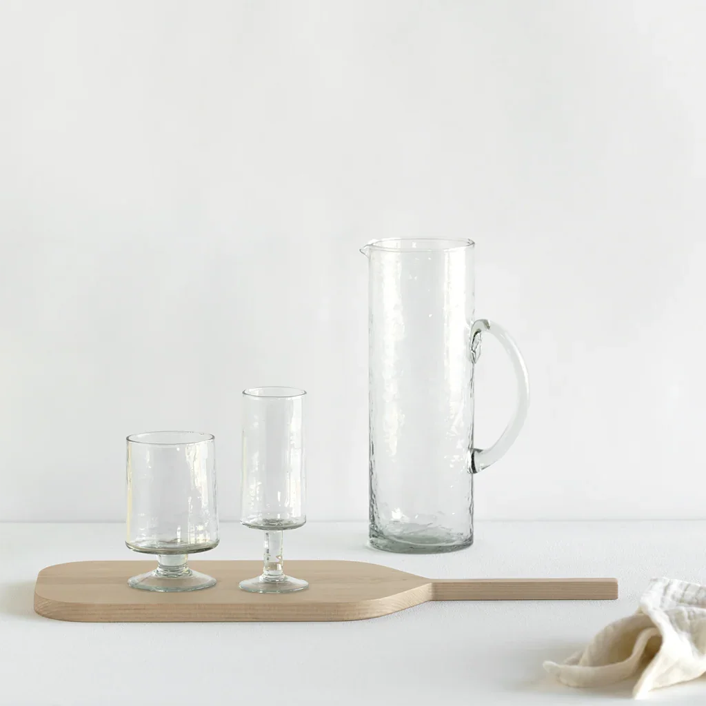 UNC | HAMMERED WIJNGLAZEN (SET OF 4) | TRANSPARANT