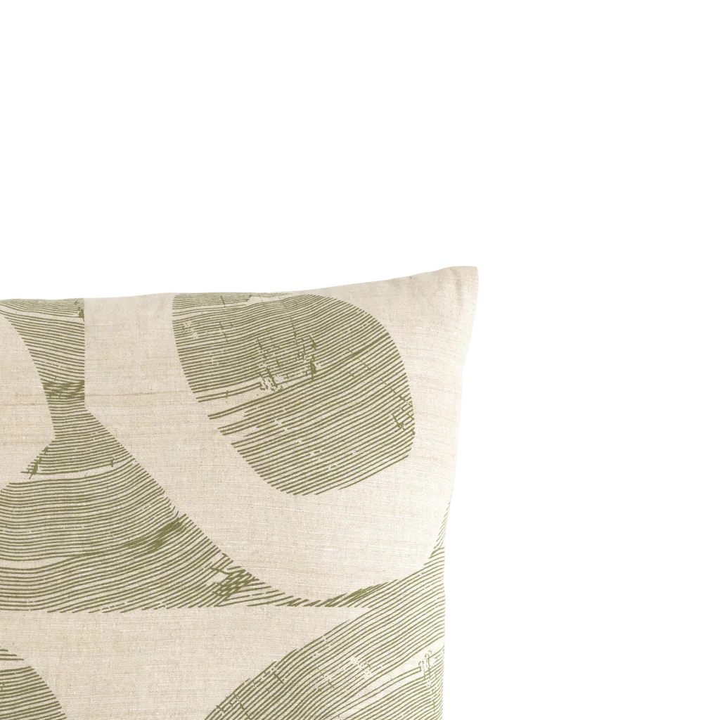 UNC | KUSSEN Aeolus | BEIGE