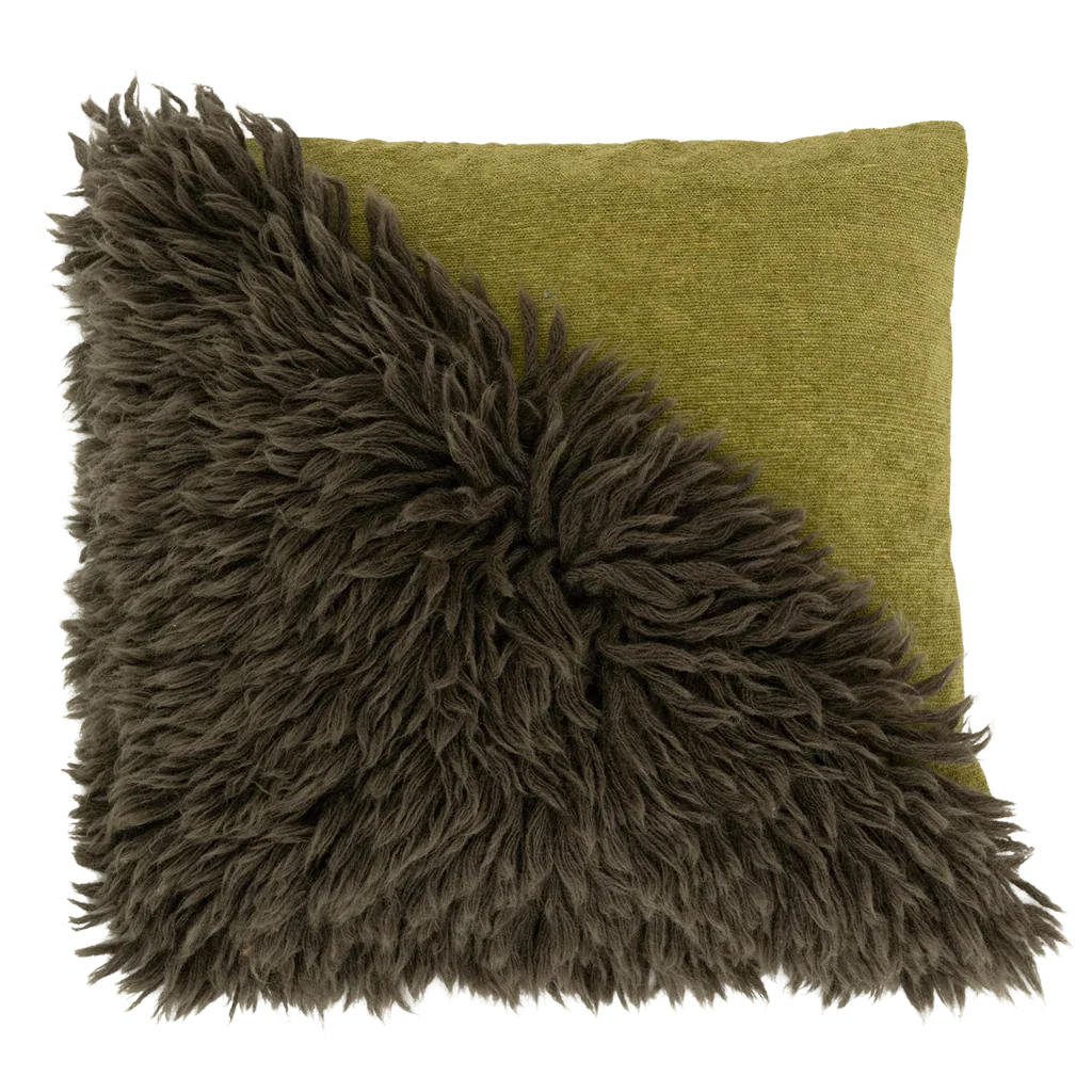 UNC | KUSSEN Sirle | Evergreen Sprig