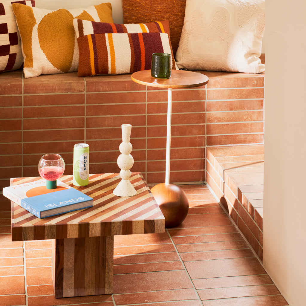 URBAN NATURE CULTURE | KOFFIETAFEL THAK | ACACIA EN MANGOHOUT