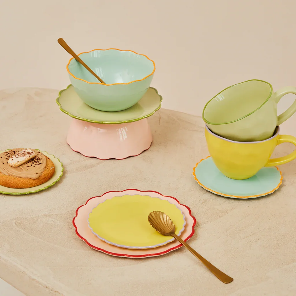 UNC | GOOD MORNING KOM SCULPTED (SET OF 4) | PALE GREEN