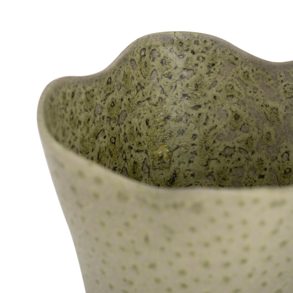 URBAN NATURE CULTURE | VAAS HARU | EUCALYPTUS GREEN