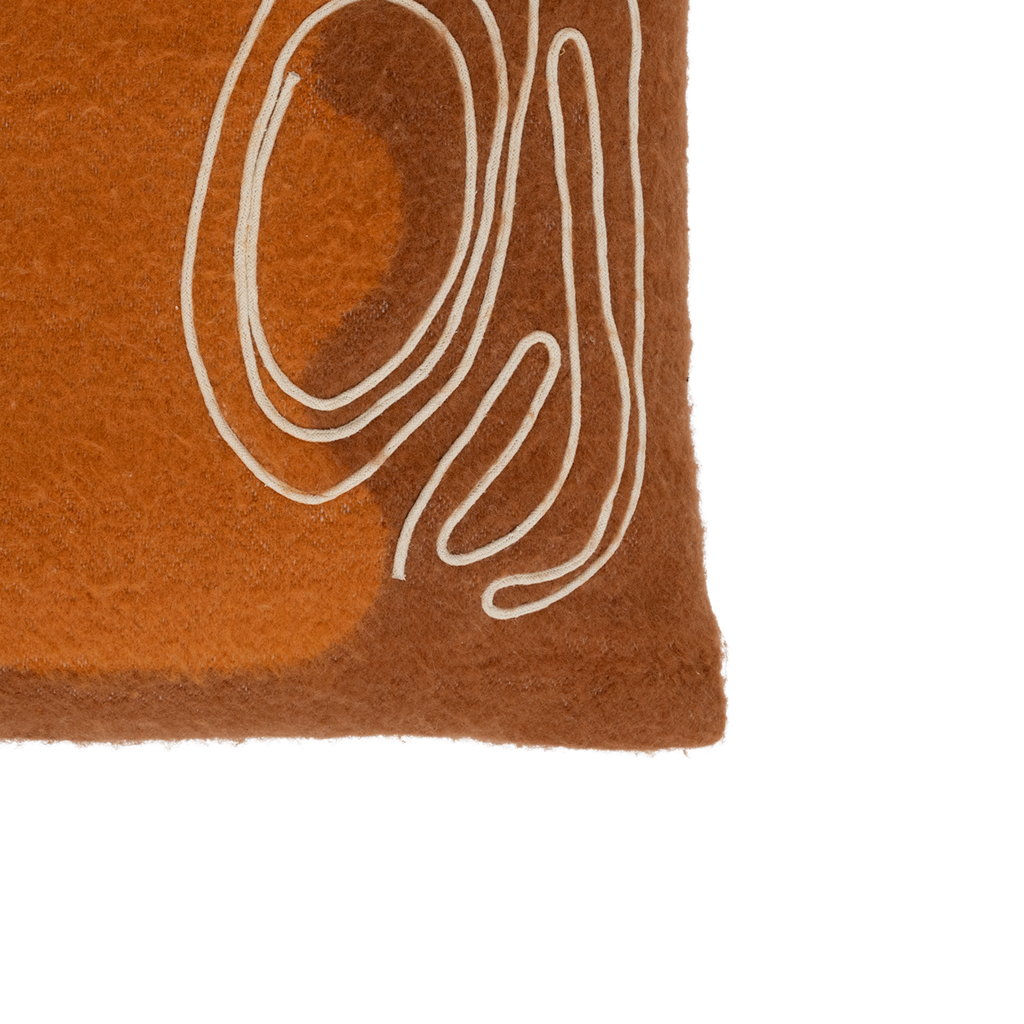 URBAN NATURE CULTURE | KUSSEN MEI | SUGAR ALMOND + ORANGE