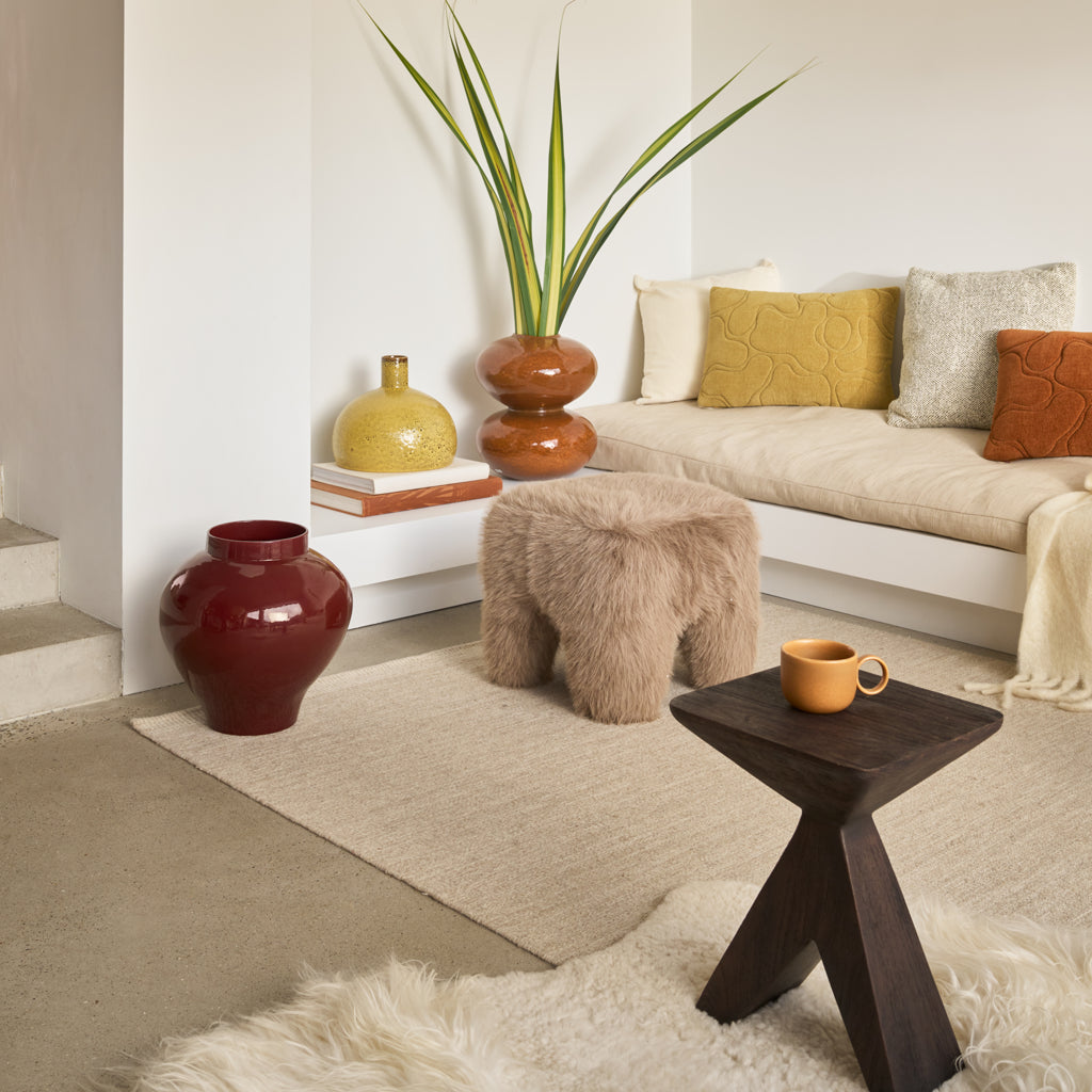 URBAN NATURE CULTURE | POEF KIRA | TAUPE FUR