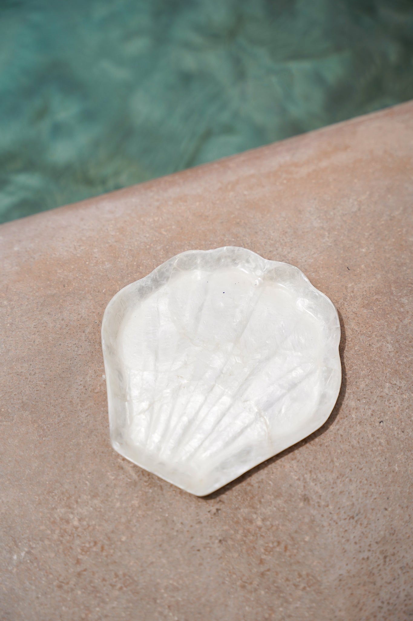 HIPPIE MONKEY | THE SEA SHELL PLATE | WIT