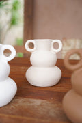 HIPPIE MONKEY | TERRACOTTA VAAS | THE BOLA BOLA | NATUREL