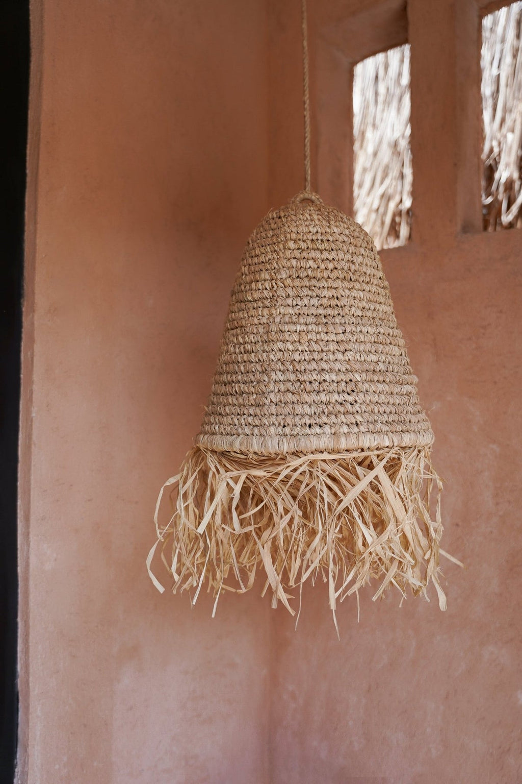 HIPPIE MONKEY | GEVLOCHTEN LAMP | THE CALA BASSA