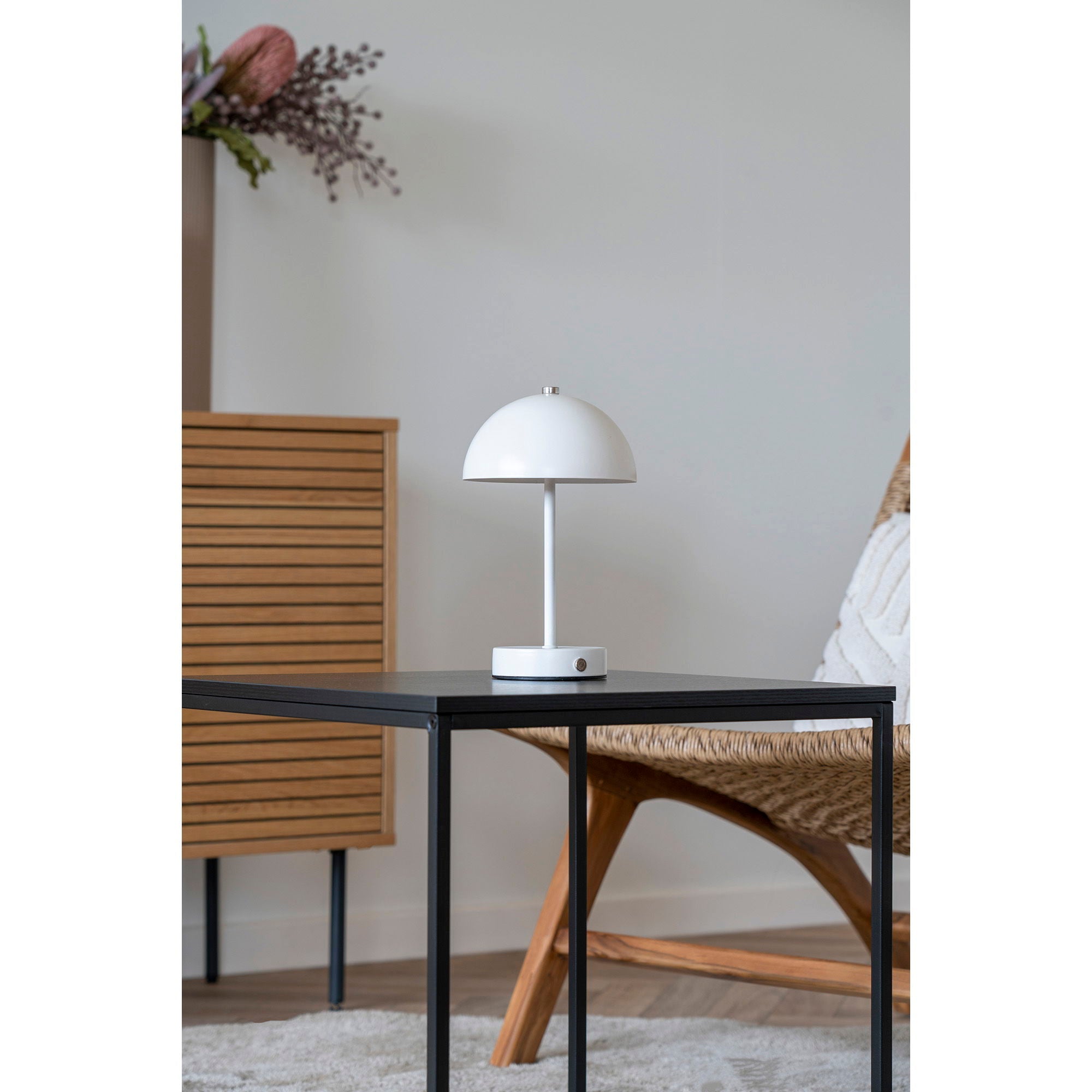 HOUSE NORDIC | TAFELLAMP OPLAADBAAR | WIT