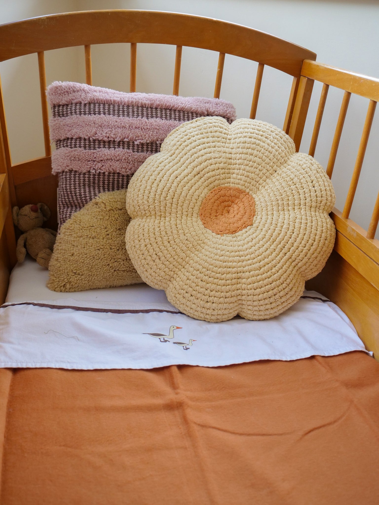 KIDS DEPOT | SIERKUSSEN SUNA | ZAND ORANJE