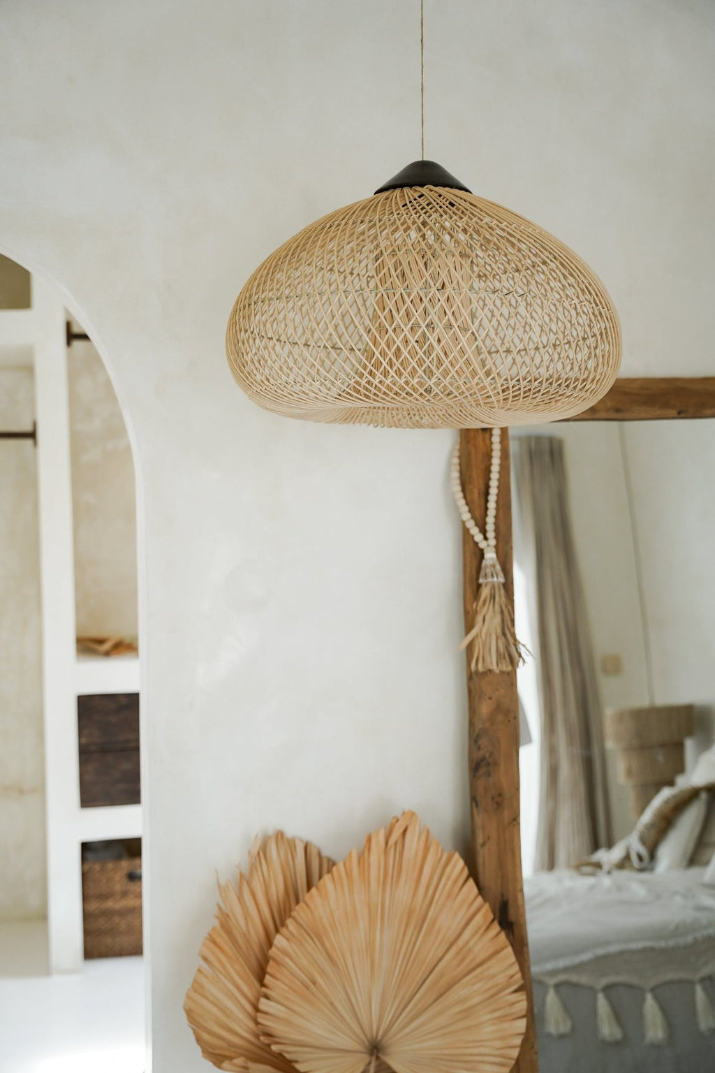 HIPPIE MONKEY | ROTAN LAMP | THE KAYU BERAT