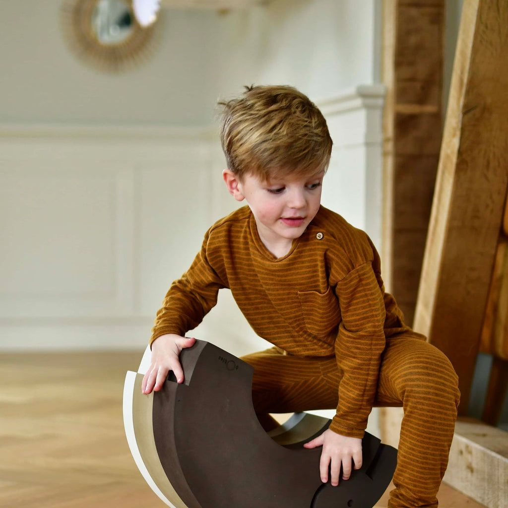 -bObles tuimelmeubel voor kinderen motorisch speelgoed design
