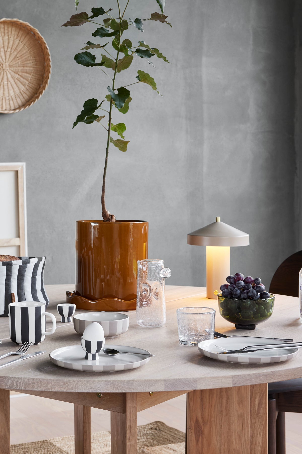 OYOY LIVING | KUKI JUG SMALL | MONDGEBLAZEN KAN