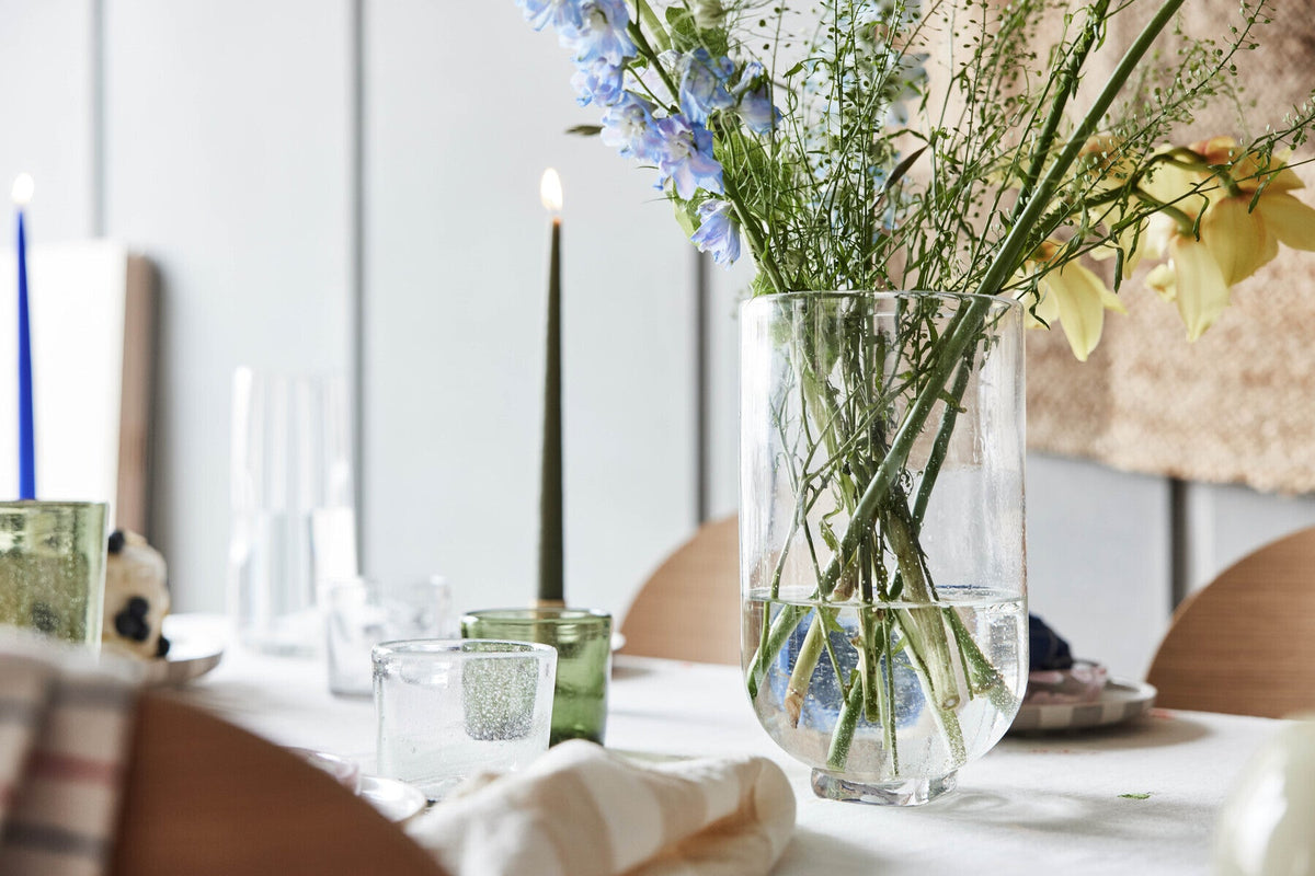 OYOY LIVING | KUKI VASE LARGE | MONDGEBLAZEN GLAZEN VAAS