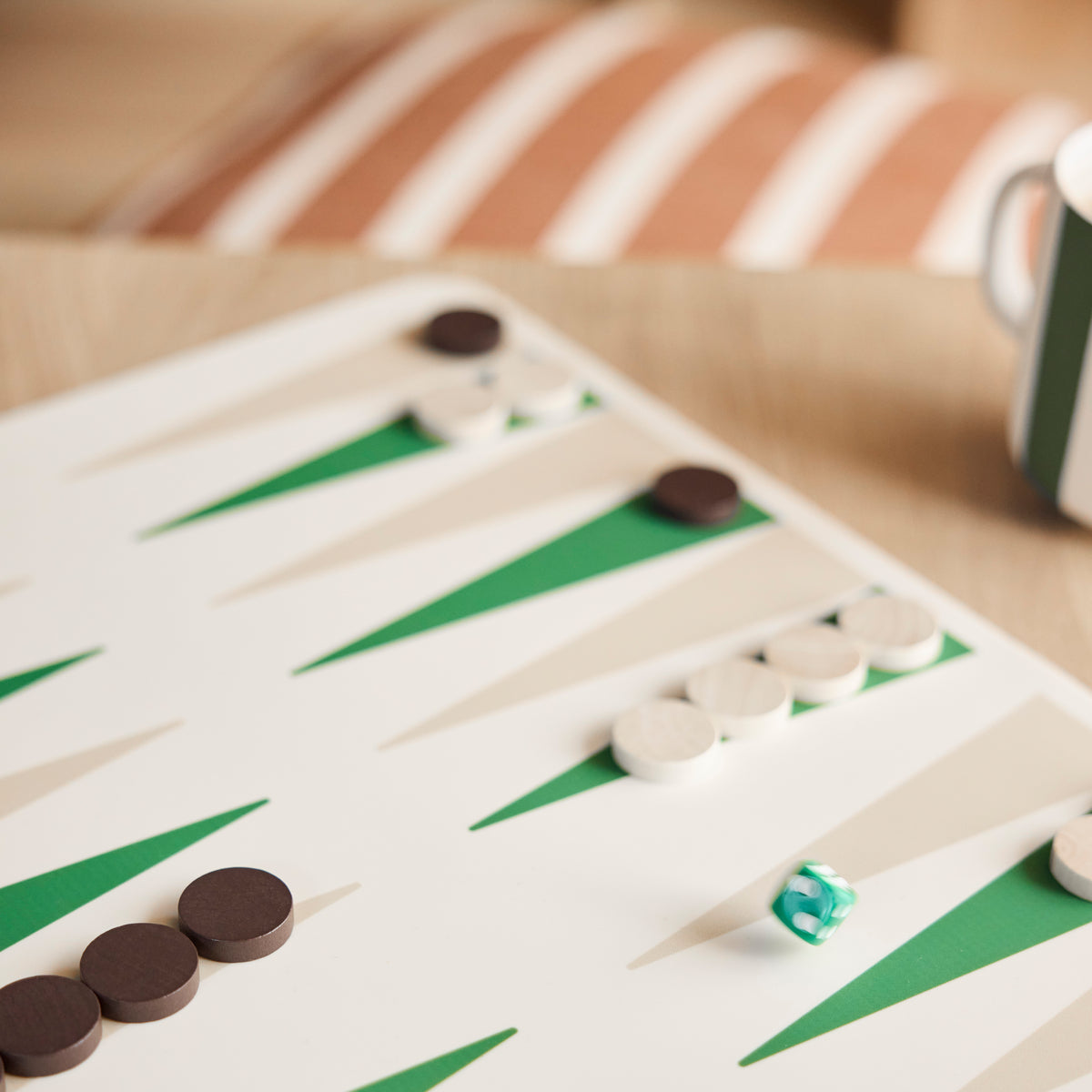 OYOY | BACKGAMMON | SILICONE | TRAVEL GAME