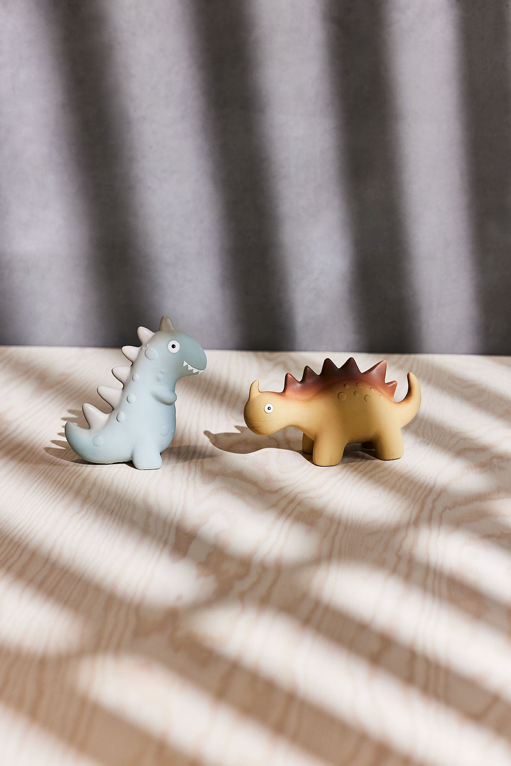 OYOY MINI | BIJTRING | Theo Dino