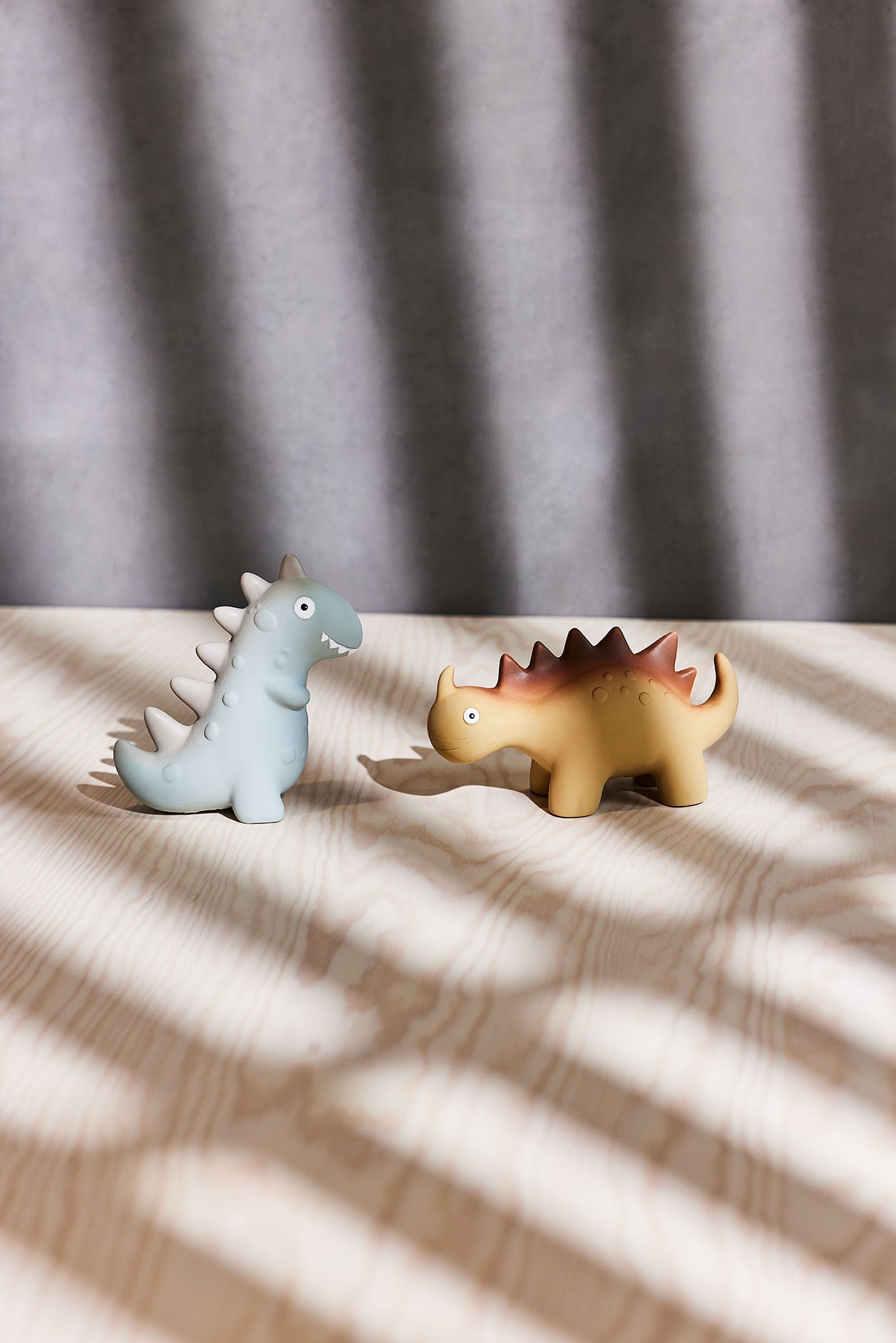 OYOY MINI | BIJTRING | Theo Dino