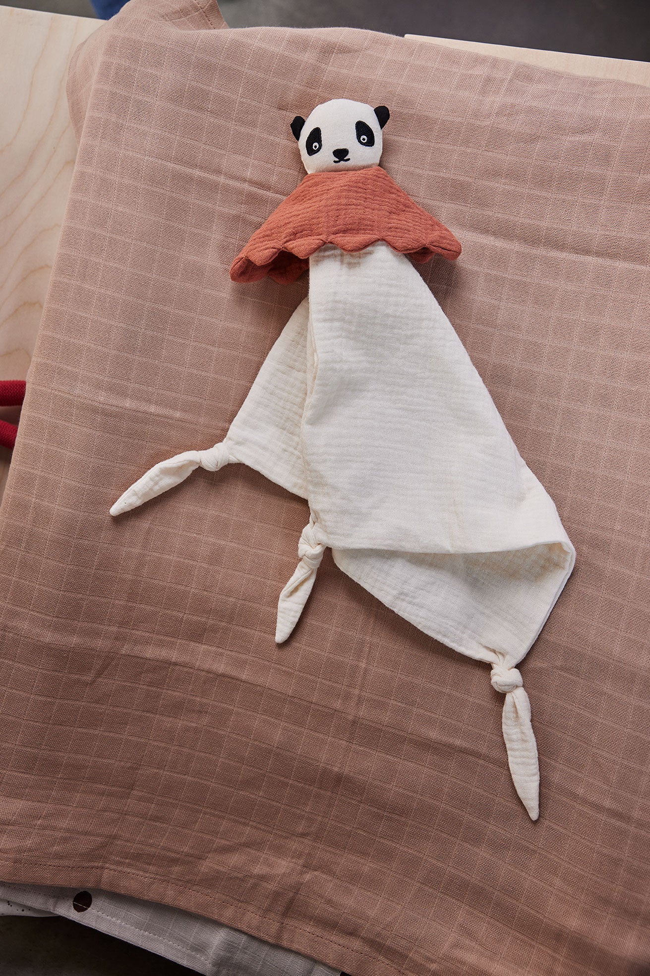 OYOY MINI | Lun Lun Panda Cuddle Cloth