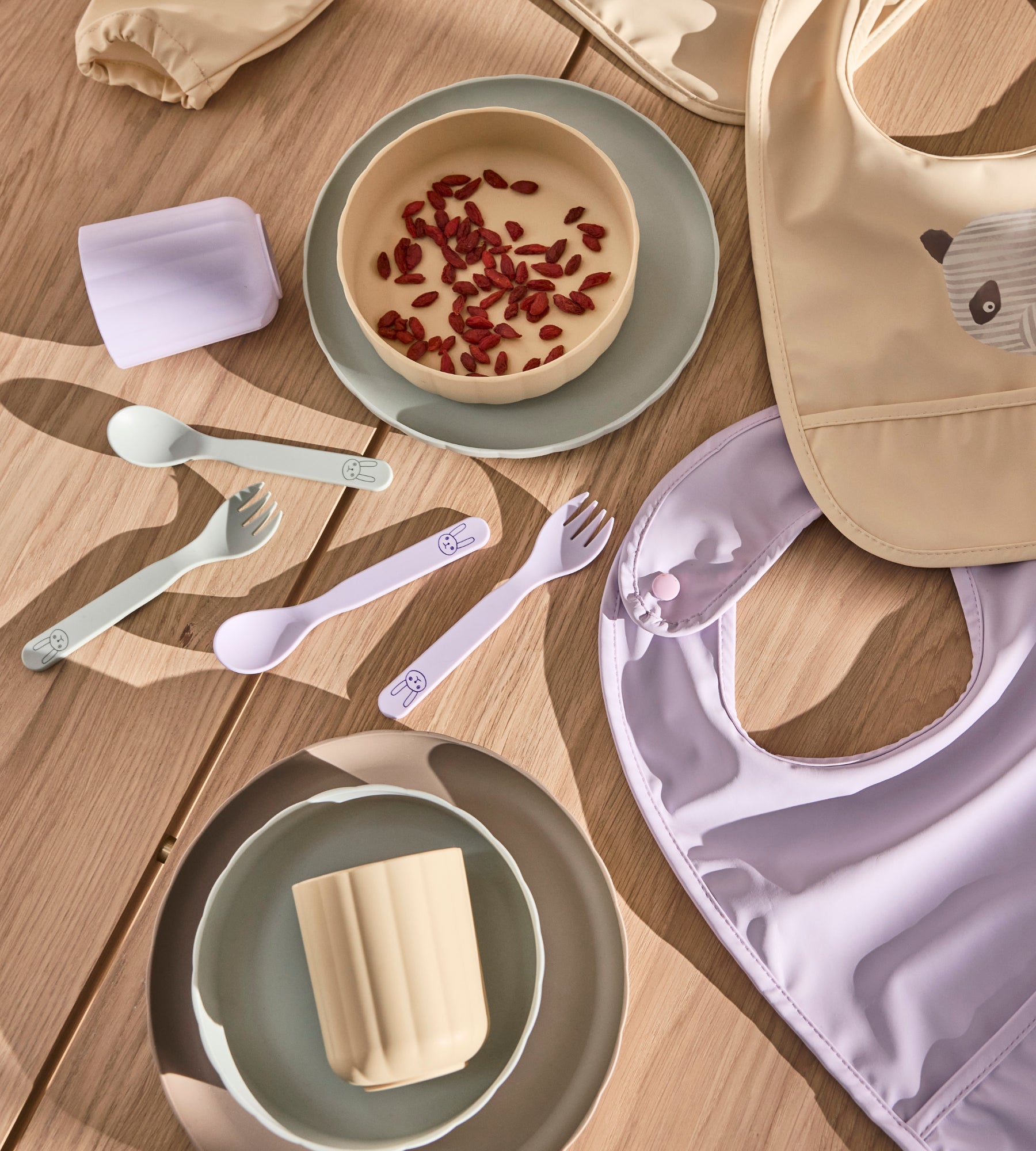 OYOY | PULLO PLATE & BOWL | Pastel
