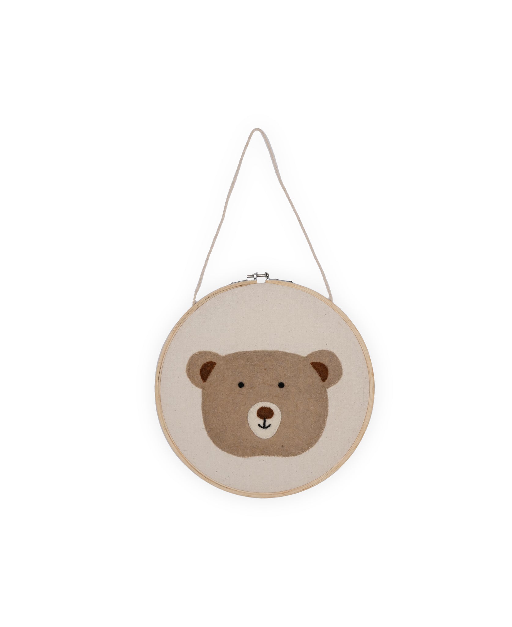 KidsDepot wandhanger Ben beer van vilt in de kleur taupe voor kinderkamer