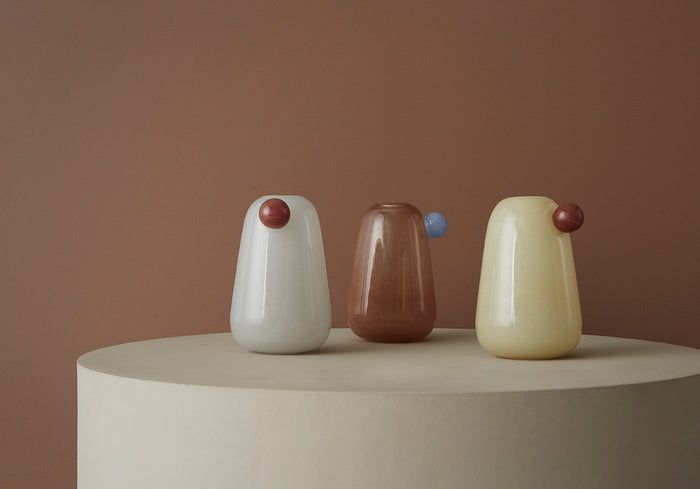 oyoy living tafelinspiratie wooninspiratie 2026 musthave glazen vazen design  inks