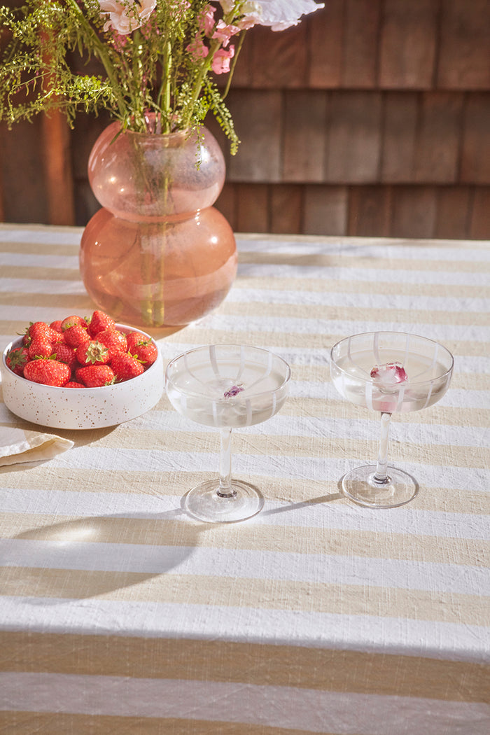 oyoy living glazen coupe glazen waterglazen wijnglazen mizu tafelinspiratie wooninspiratie 2026 musthave
